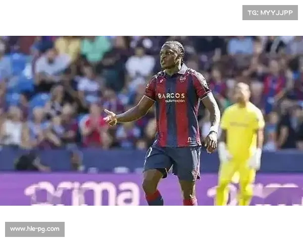 金靴之争：哈兰德领跑英超射手榜，姆巴佩西甲紧追