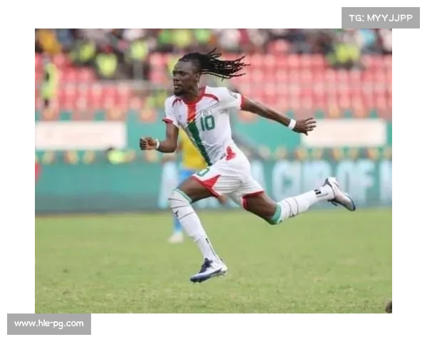 非洲杯征调导致桑德兰六主力缺席,黑马欧战征程遇挑战。